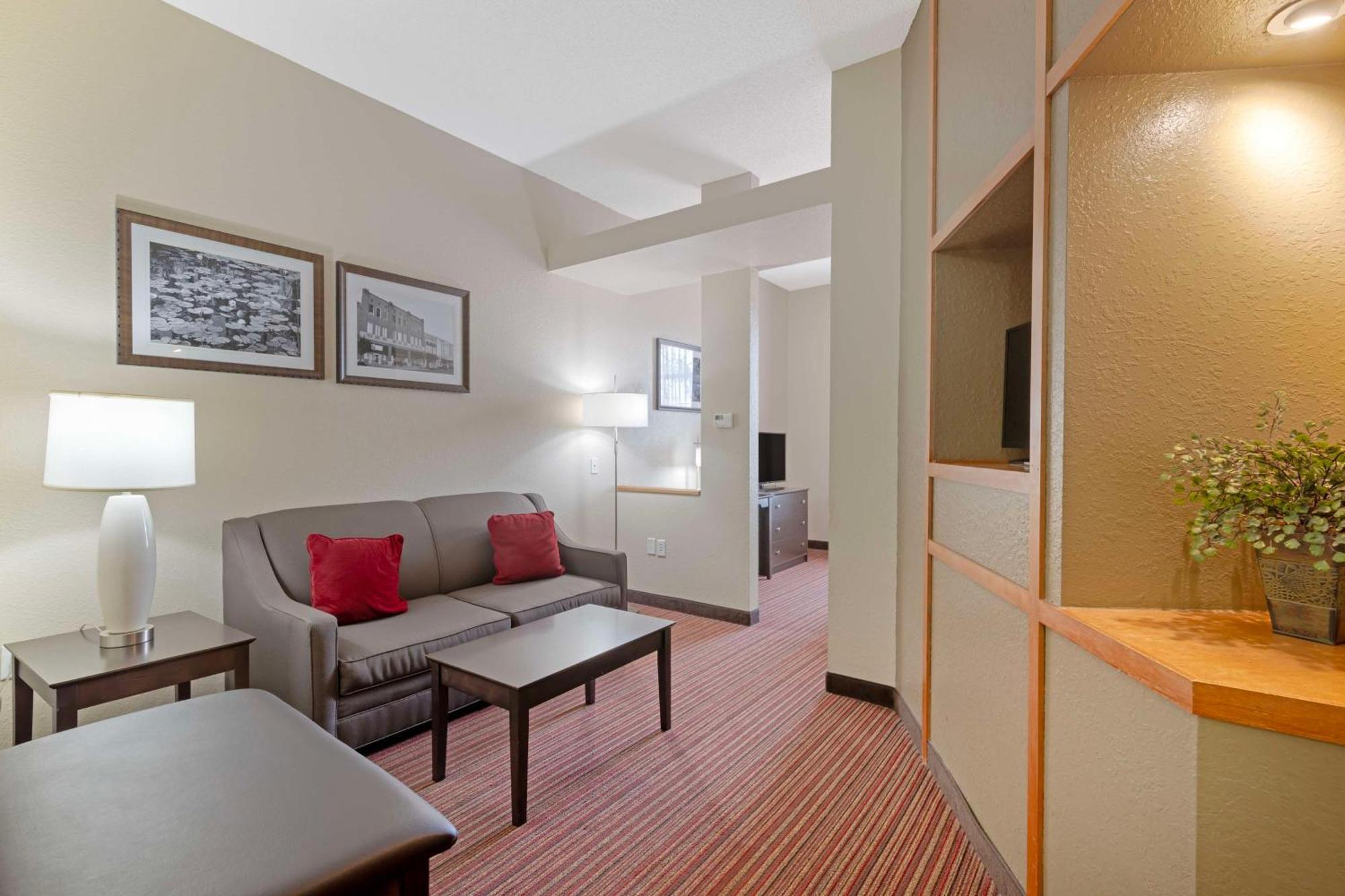 Best Western Plus Bradbury Inn And Suites Waycross Eksteriør billede