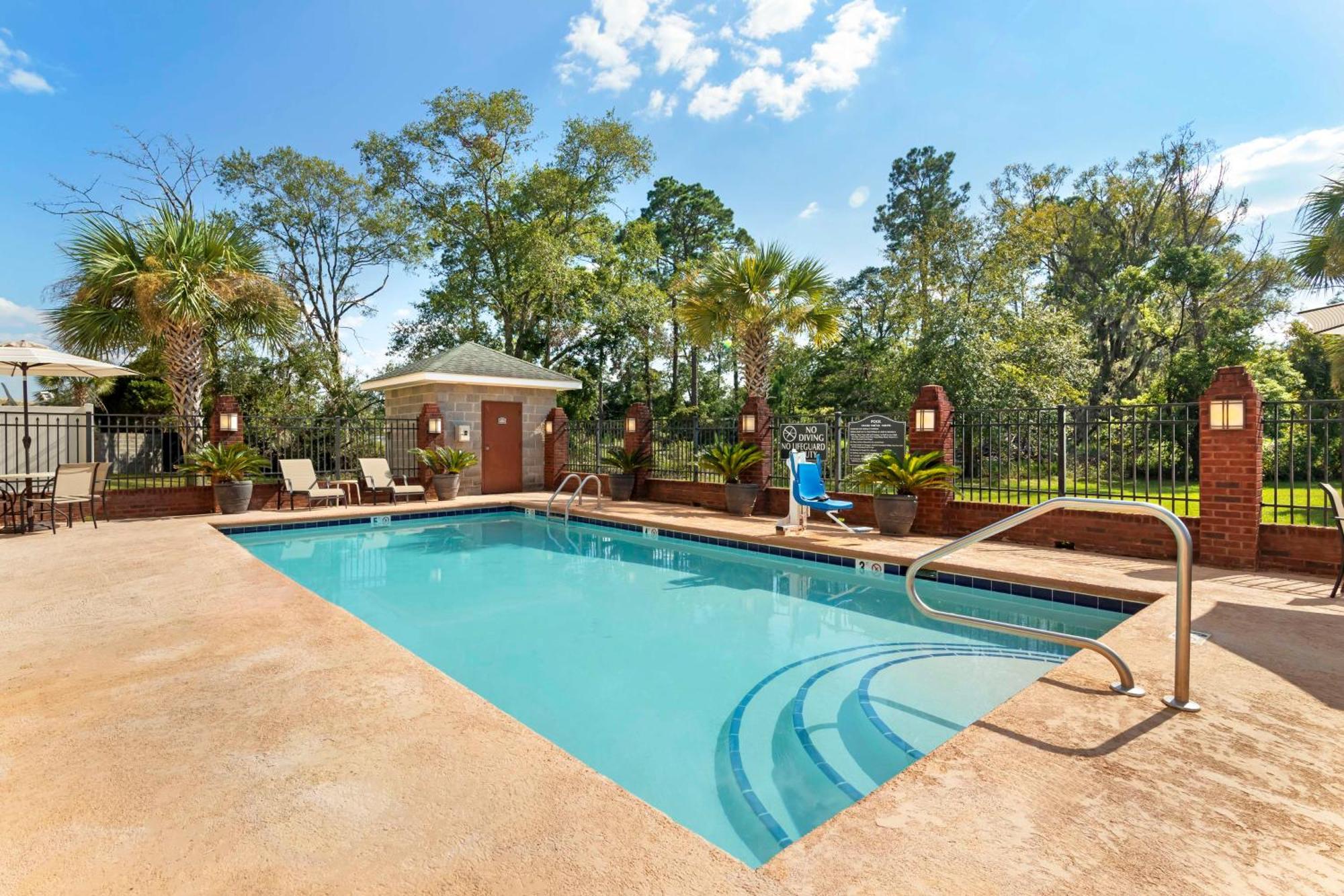 Best Western Plus Bradbury Inn And Suites Waycross Eksteriør billede